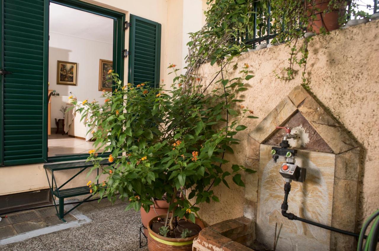 Maisonette With Garden In The Heart Of The Historical Kalamata Center Eksteriør bilde